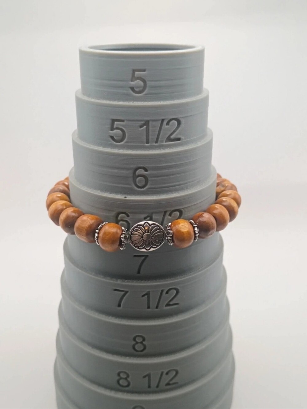 Bracelets - Picture 4 of 6